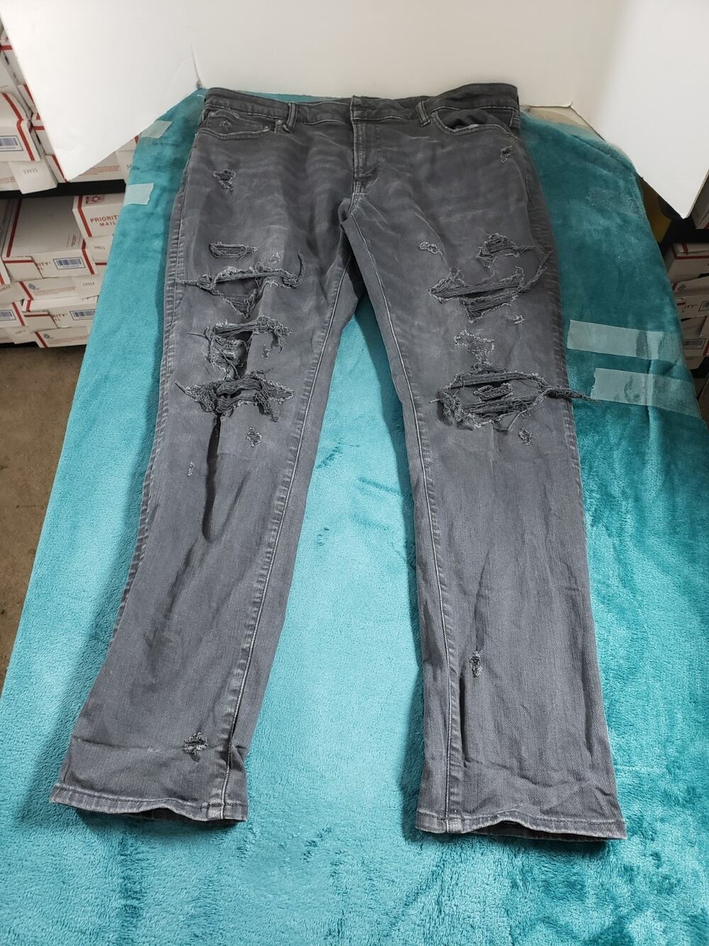 American Eagle Jeans Size 38x32 Mens Black Denim Pants Stretch Athletic Skinny